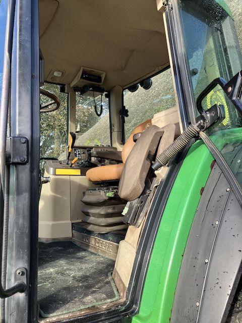 John deere 6610