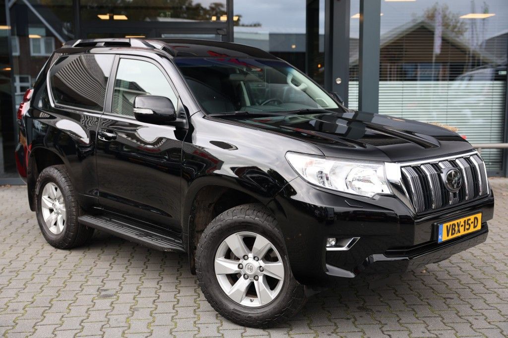 Toyota Landcruiser 150 2.8 D-4D 3DRS CHALLENGER A/T VAN