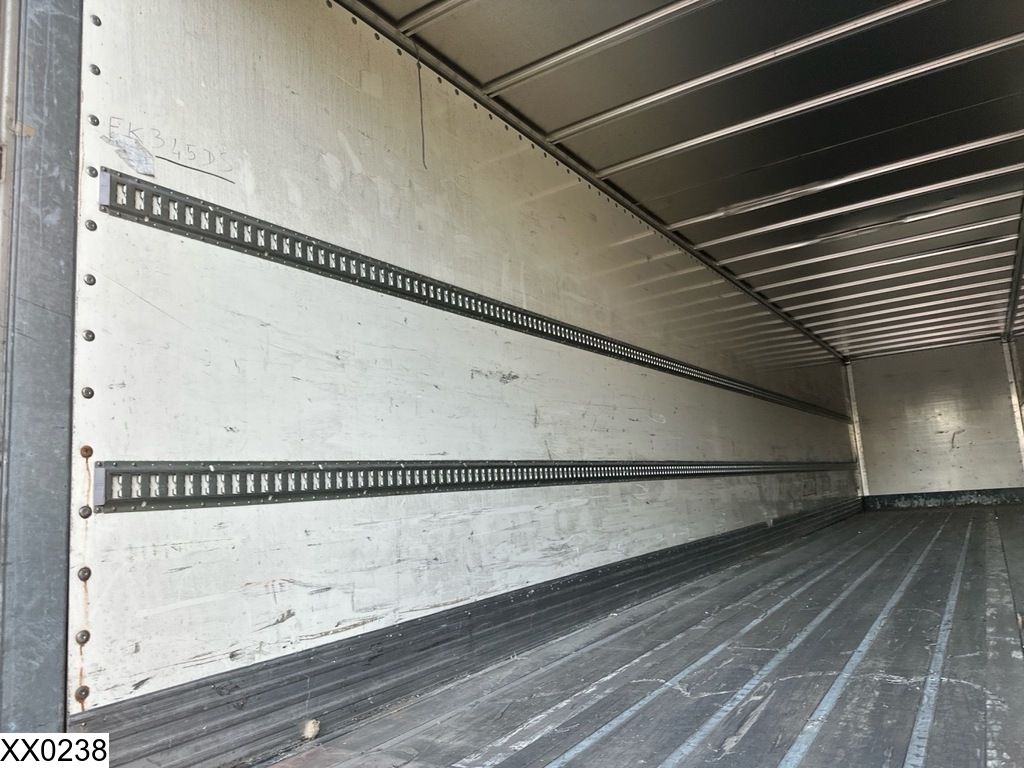 Fruehauf gesloten bak