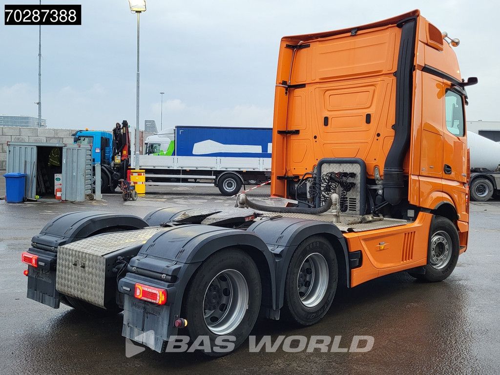 Mercedes Actros Actros 2663 6X4 GigaSpace Retarder Full-Air Leder MirrorCam DynamicSteering Compressor Xenon Navi ACC Euro 6