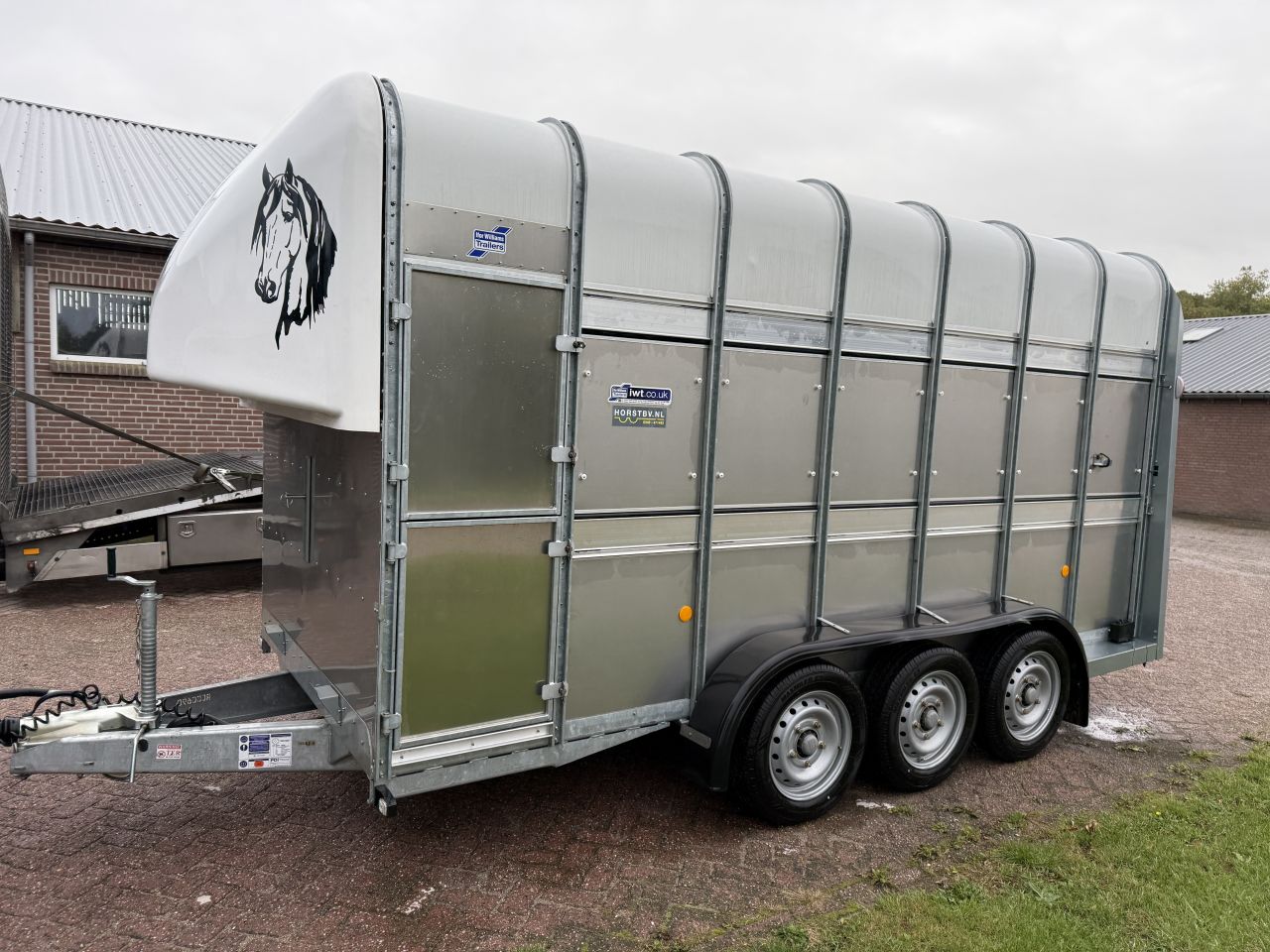 Ifor williams veetrailer