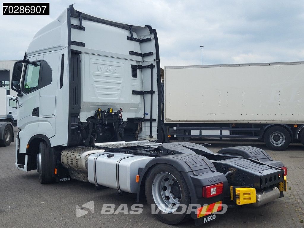 Iveco S-Way 480 4X2 Mega Retarder Standklima 2xTanks Navi ACC LED Euro 6