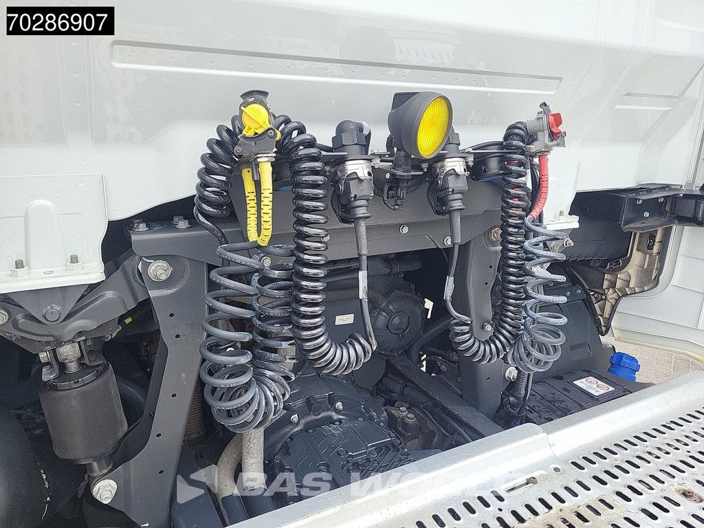 Iveco S-Way 480 4X2 Mega Retarder Standklima 2xTanks Navi ACC LED Euro 6