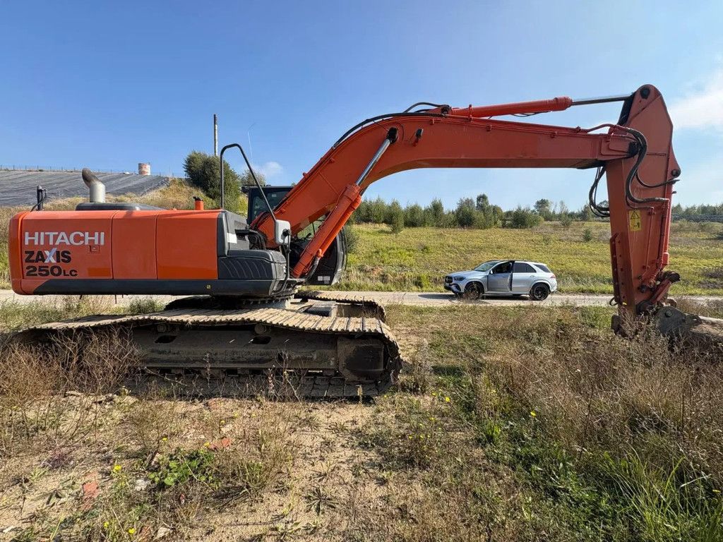 Hitachi ZX250LC-5B