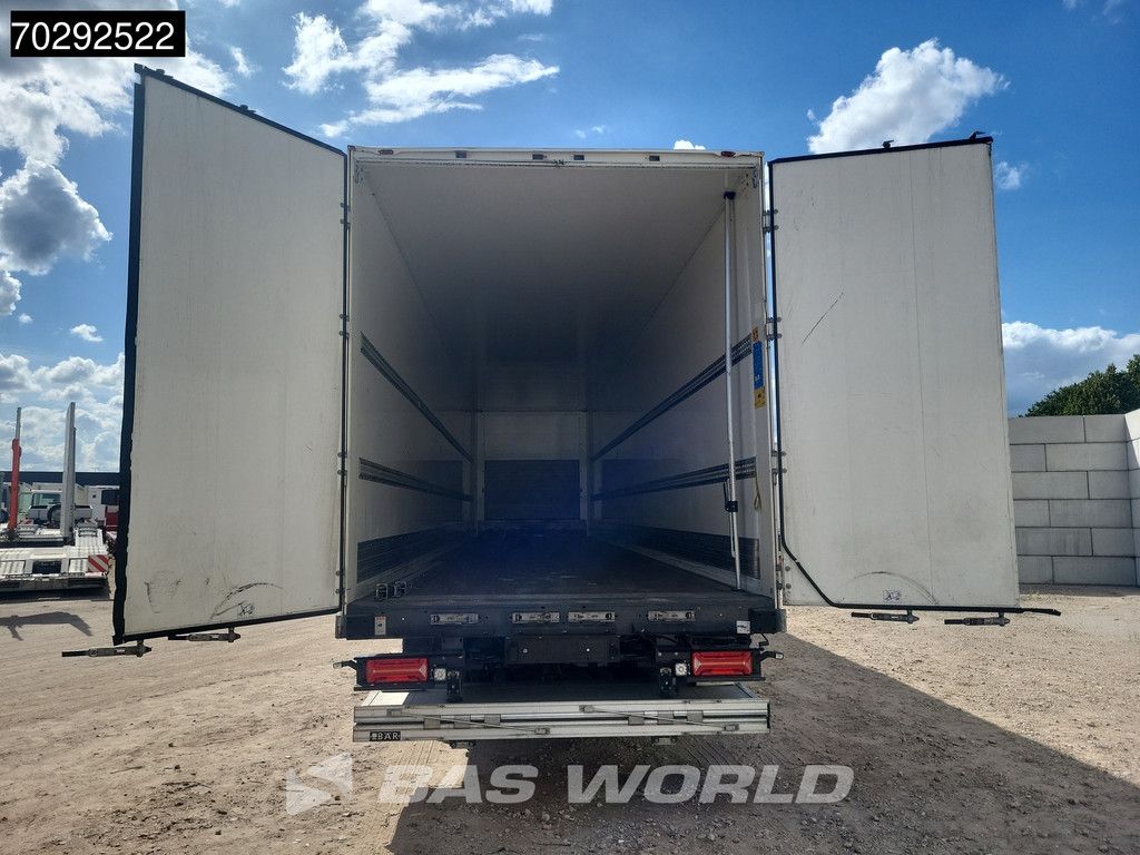 Wielton NS-3 Tailgate Lift Axle