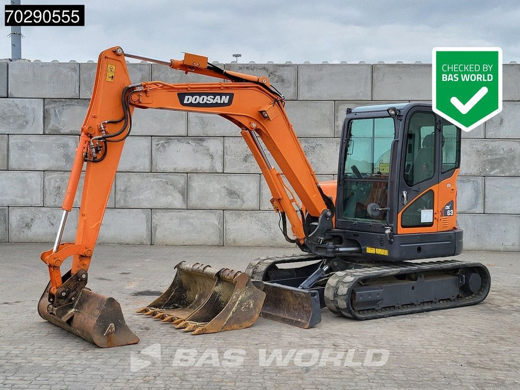 Doosan DX63-3 3 BUCKETS - A/C