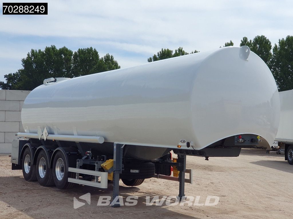 Tanker Solutions CLP-36/1 New! 36.000 L Fuel Tank Liftachse