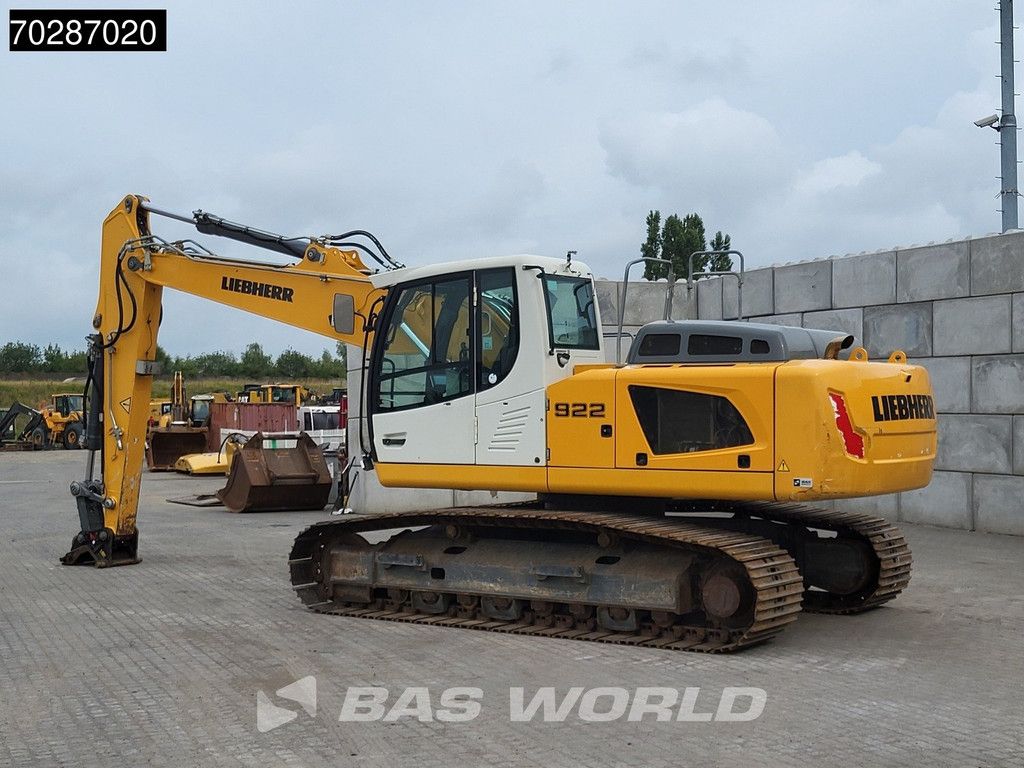 Liebherr R922 DUTCH MACHINE