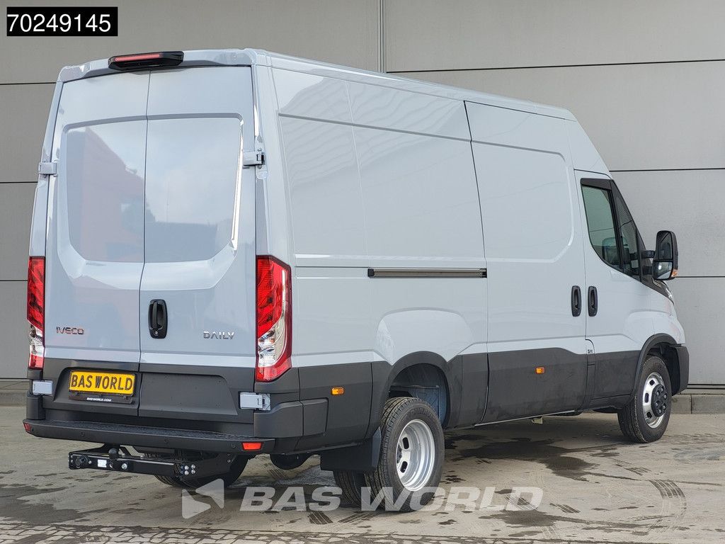 Iveco Daily 35C21 3.0L Automaat 210PK L2H2 Dubbellucht 2025-Model 3,5t Trekhaak ACC LED Navi Camera Parkeersensoren Euro6 L2 12m3 A/C Towbar