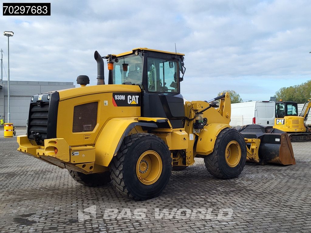 Caterpillar 930 M