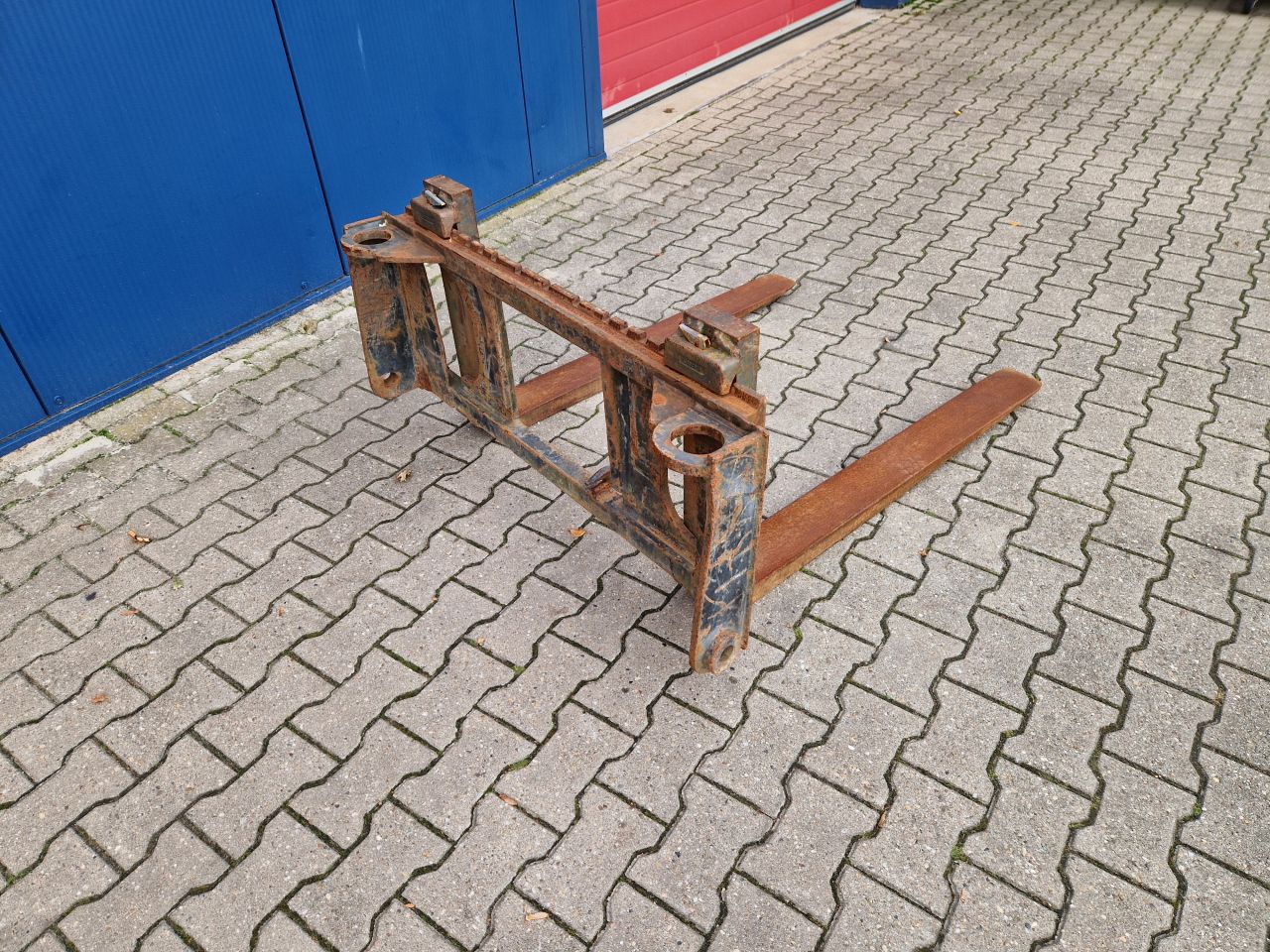 PALLETVORKEN JCB / JOHN DEERE / MATBRO SHOVEL VERREIKER
