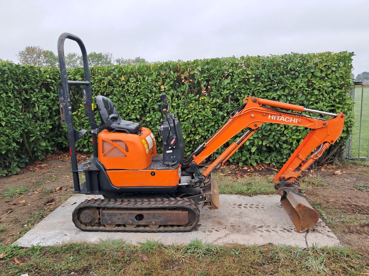 Minigraver Hitachi ZX10U-2 ( Bj 2017 ) Graafmachine Minikraan