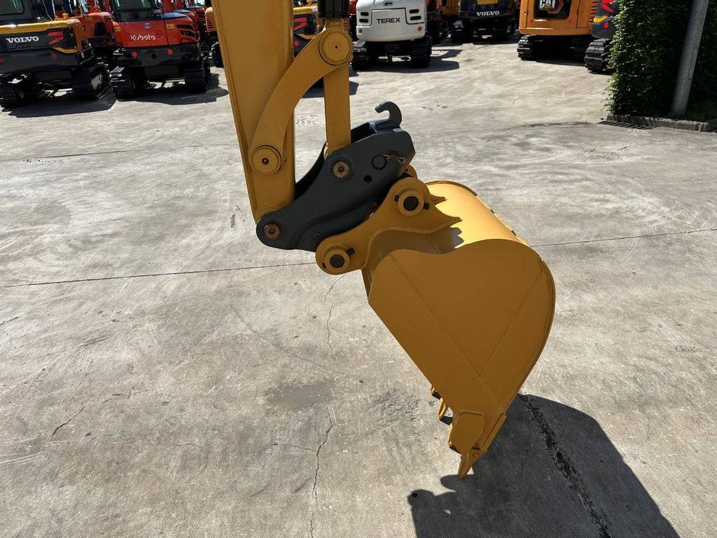 Rupsgraafmachine Caterpillar 305.5E2 Diesel 33.6kW 2018