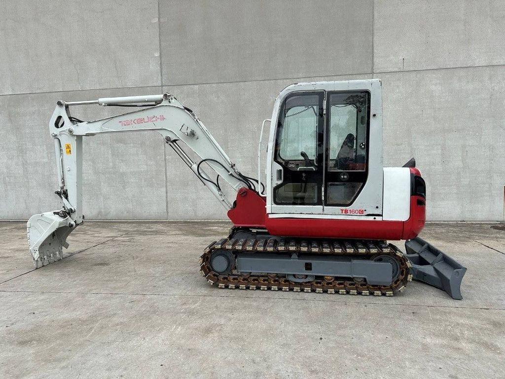 Crawler excavator Takeuchi TB160C Diesel 37.2kW