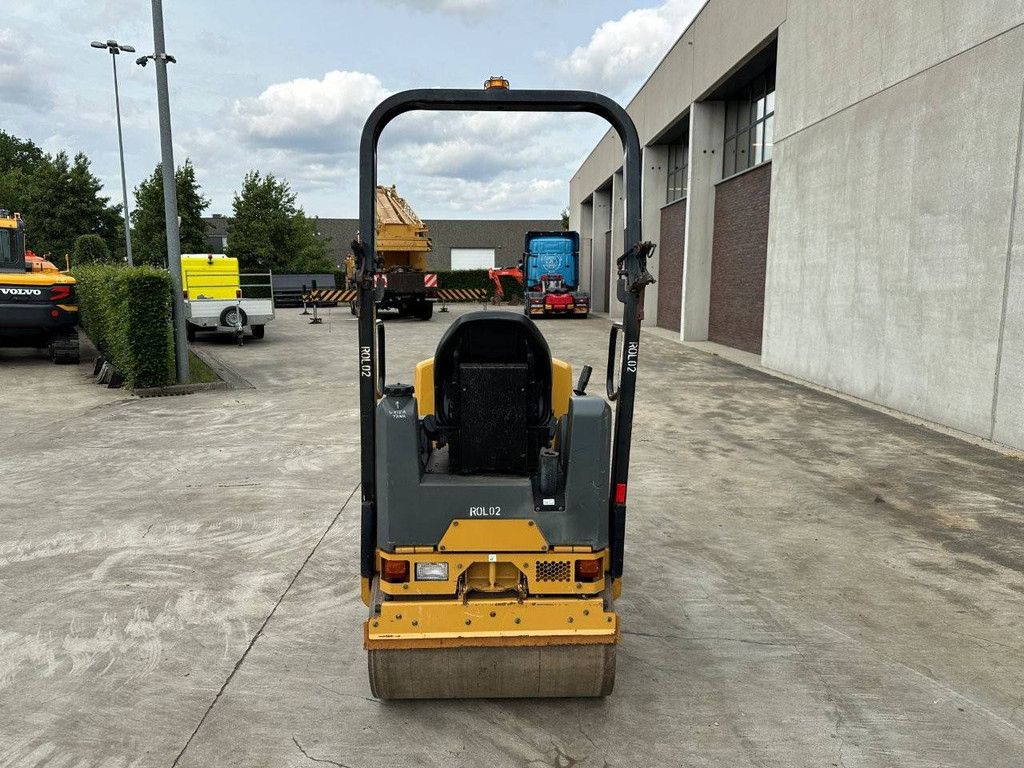 Walze Caterpillar CB14B Diesel 16,8 kW 2018