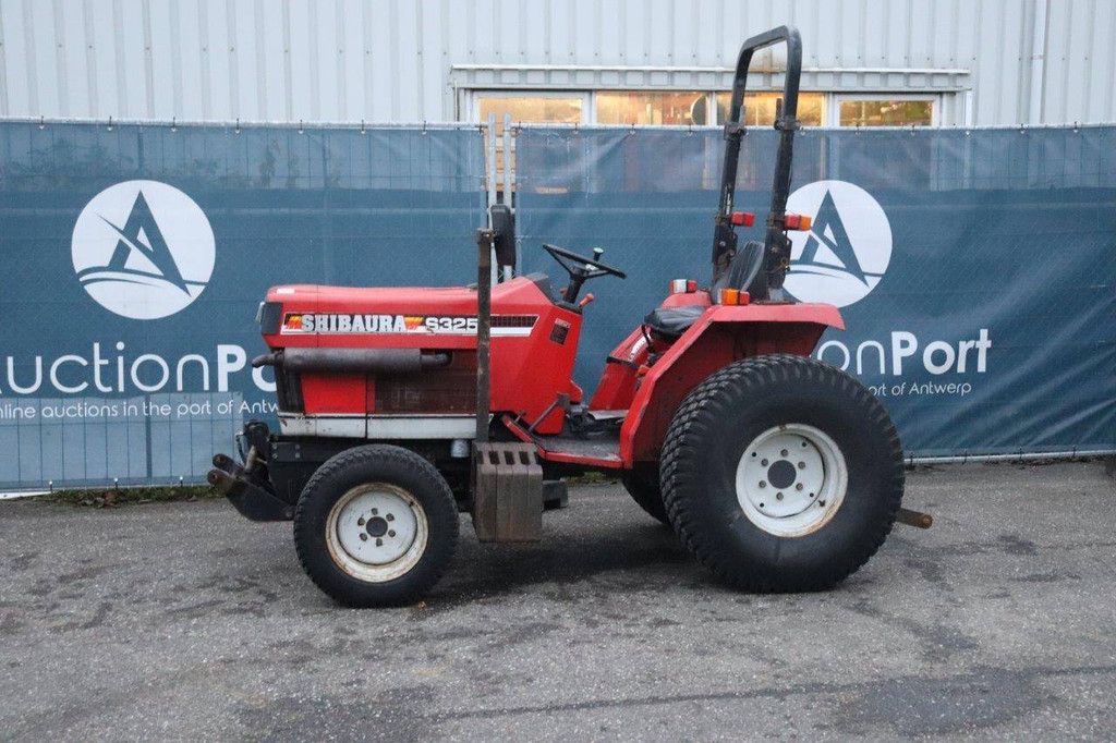 Traktor Shibaura S325 Diesel