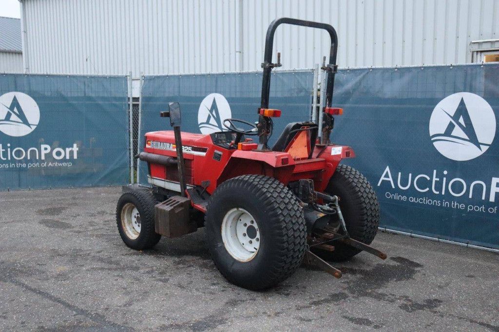 Traktor Shibaura S325 Diesel