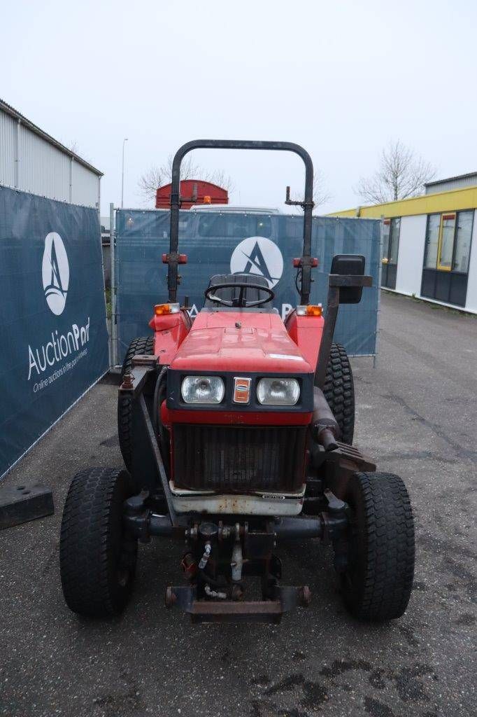 Traktor Shibaura S325 Diesel