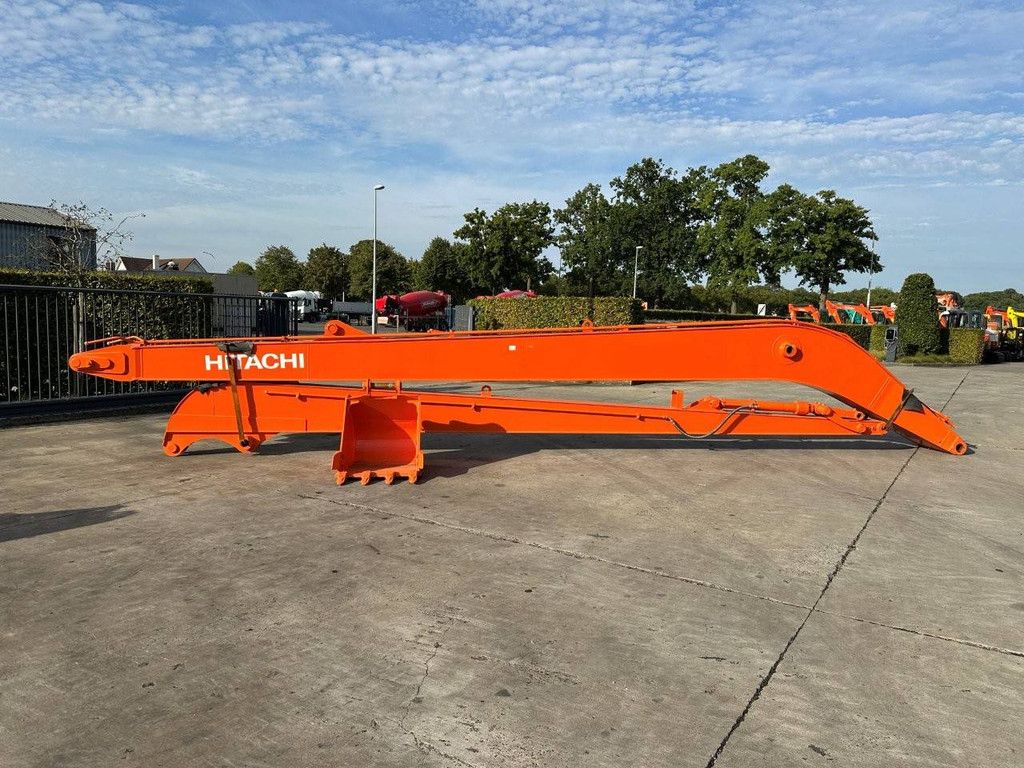 Hitachi 2025 mit großer Reichweite Neu