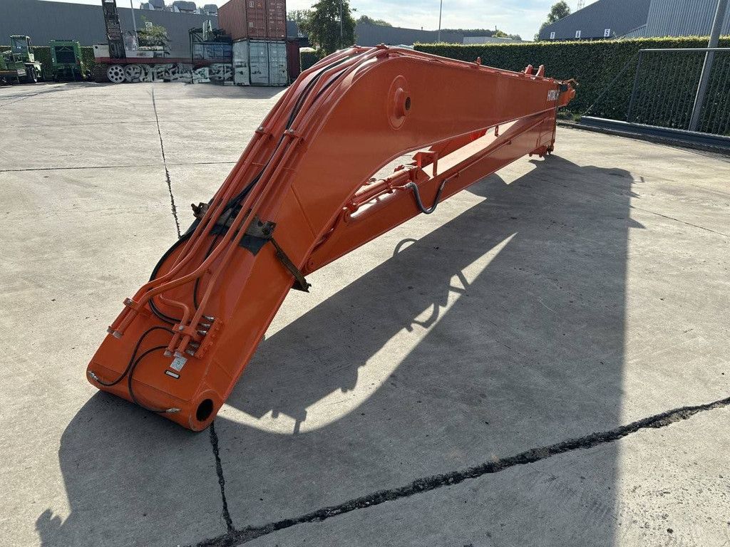 Hitachi 2025 mit großer Reichweite Neu