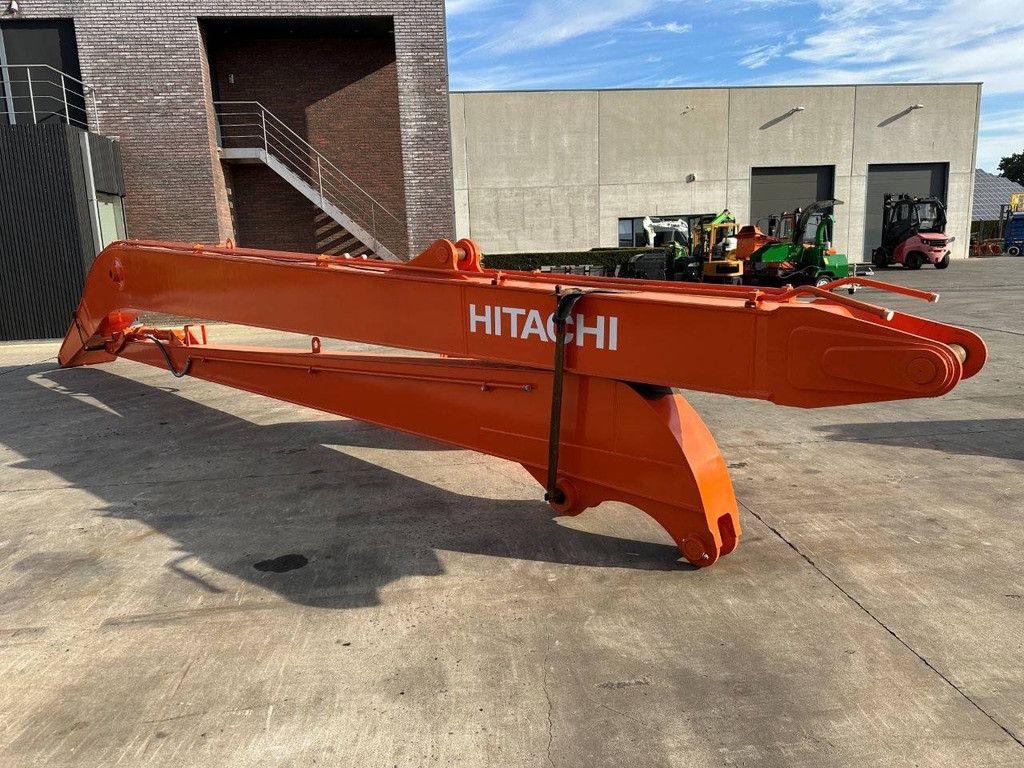 Hitachi 2025 mit großer Reichweite Neu