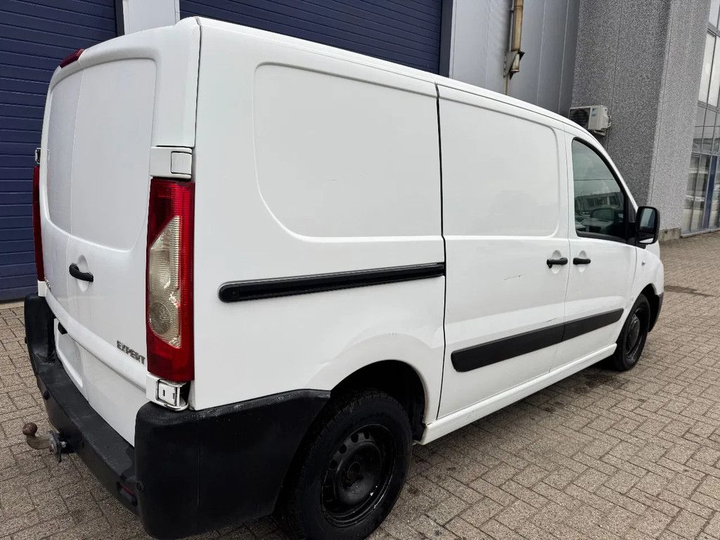 Peugeot EXPERT **1560CC-EURO 4-AC**