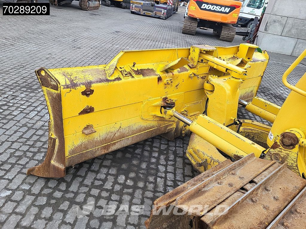 Komatsu D61 PX-23