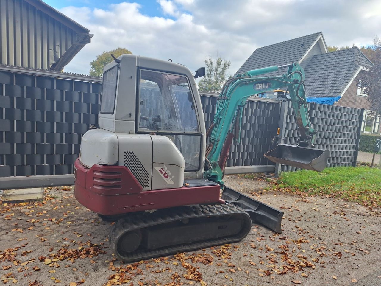 Ihi 28J mini graafmachine kubota hitachi bobcat