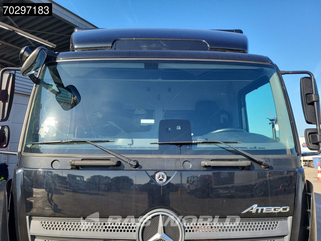 Mercedes Atego 1221 4X2 Ladebordwand Euro 6