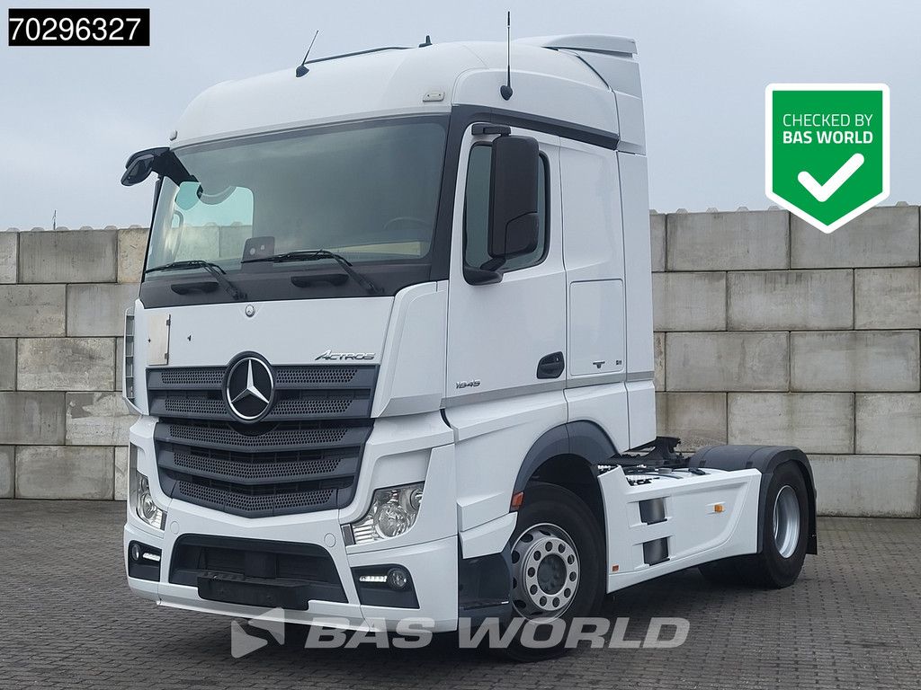Mercedes Actros Actros 1845 4X2 StreamSpace Retarder ADR 2xTanks Euro 6