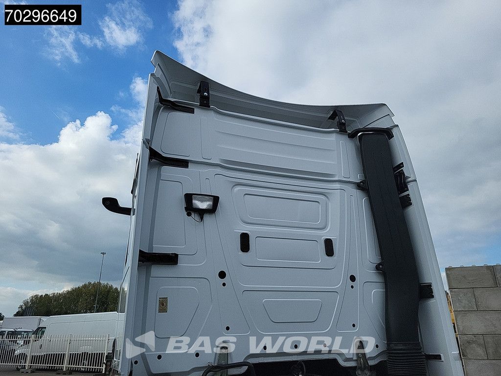 Mercedes Actros 1848 4X2 BigSpace Retarder Xenon Standklima ACC Navi Euro 6