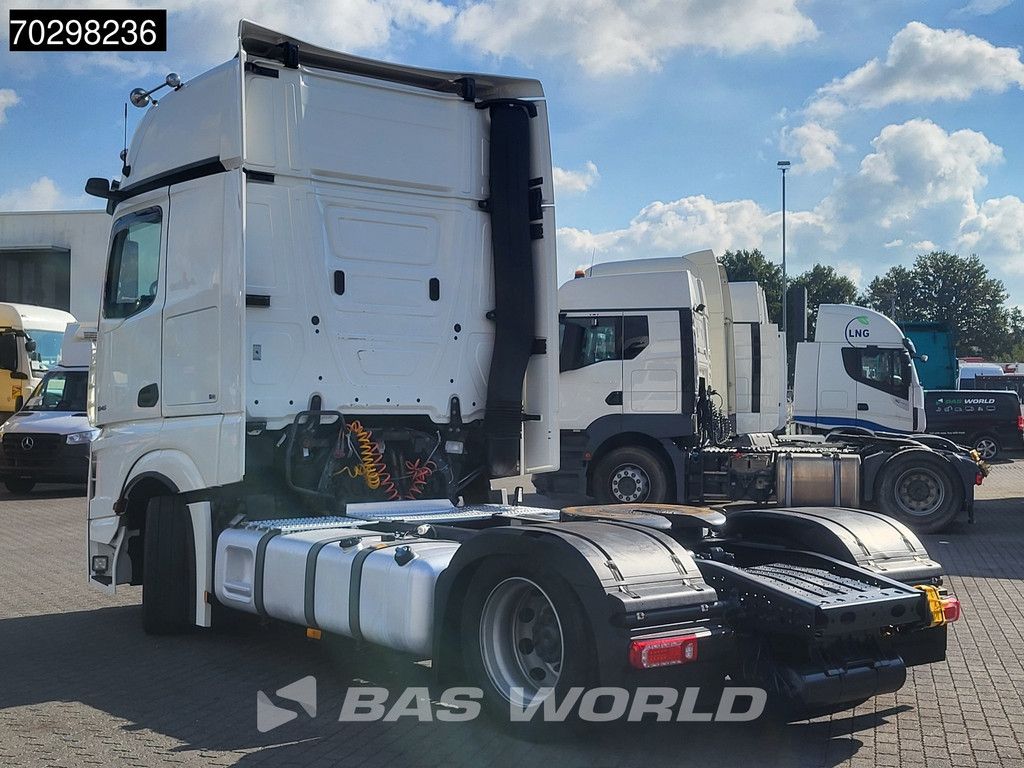 Mercedes Actros 1845 4X2 Mega Retarder 2xTanks ACC Standklima Euro 6