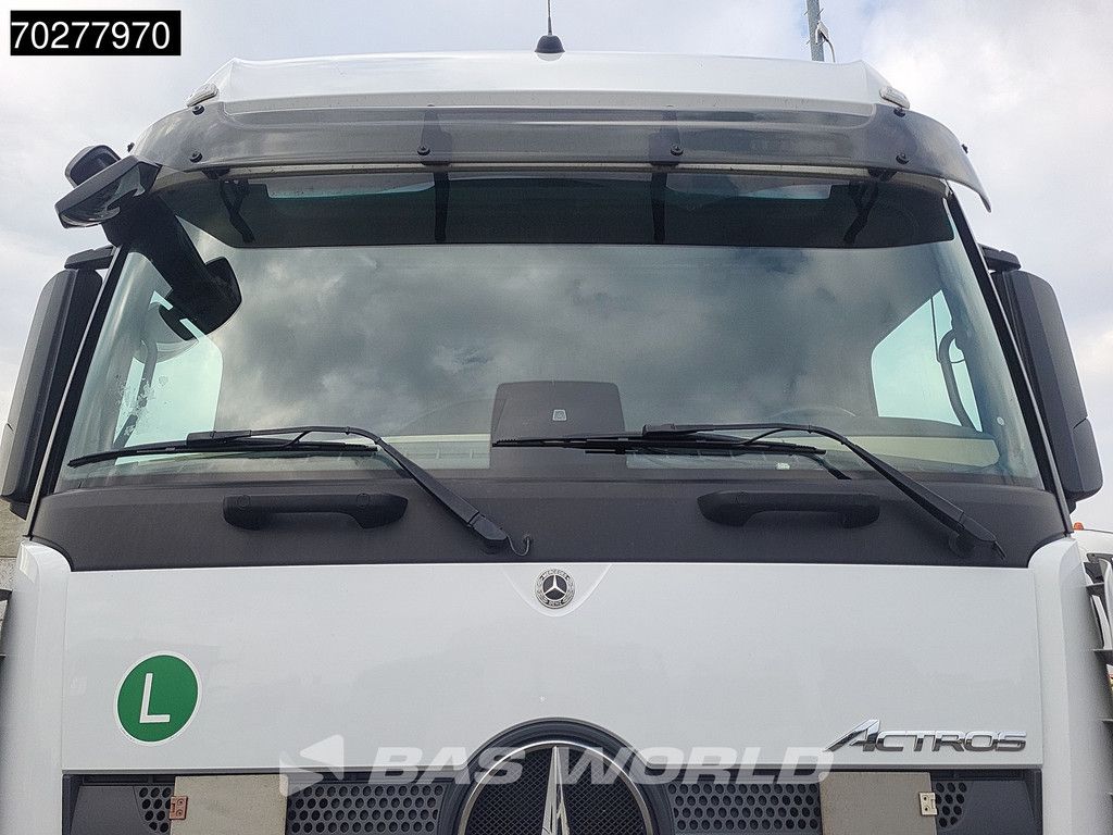 Mercedes Actros Actros 1851 4X2 BigSpace 2x Tanks