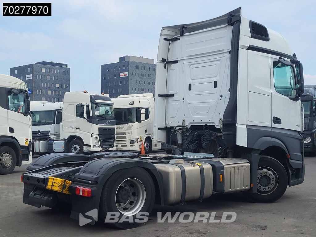 Mercedes Actros Actros 1851 4X2 BigSpace 2x Tanks