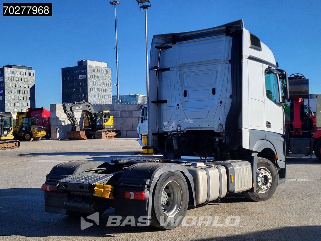 Mercedes Actros Actros 1851 4X2 BigSpace 2x Tanks