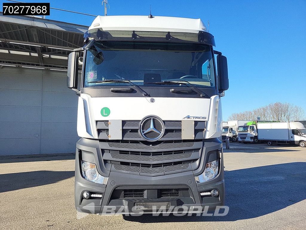Mercedes Actros Actros 1851 4X2 BigSpace 2x Tanks