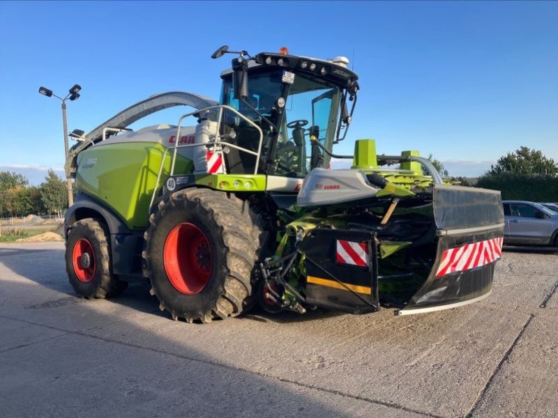 Claas HÄCKSLER JAGUAR 950