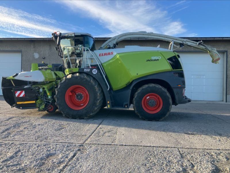 Claas HÄCKSLER JAGUAR 950