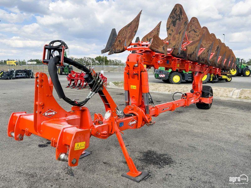 Kuhn Multileader 6/8T42 6+2 reversible , skimmer, disc coulter