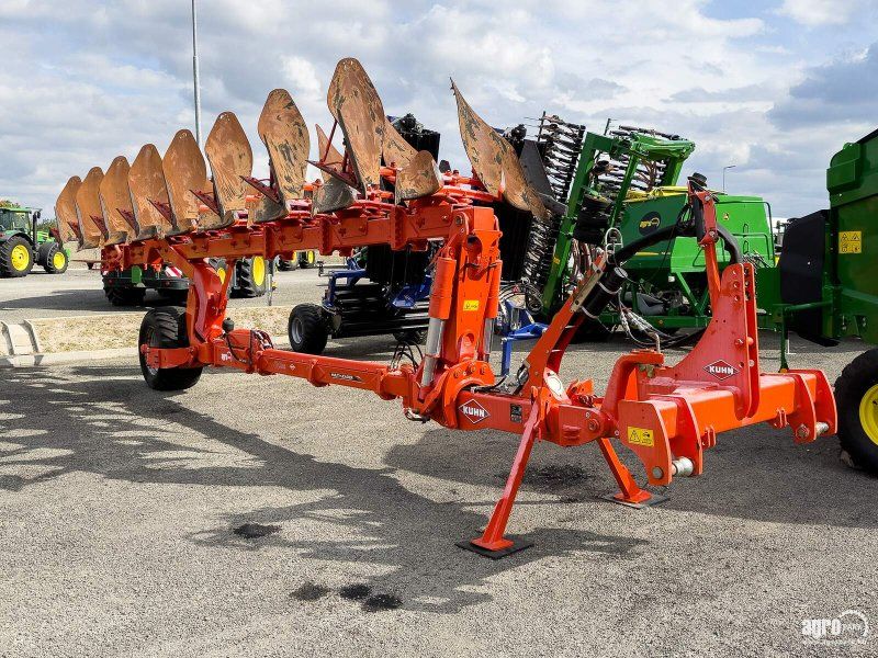 Kuhn Multileader 6/8T42 6+2 reversible , skimmer, disc coulter