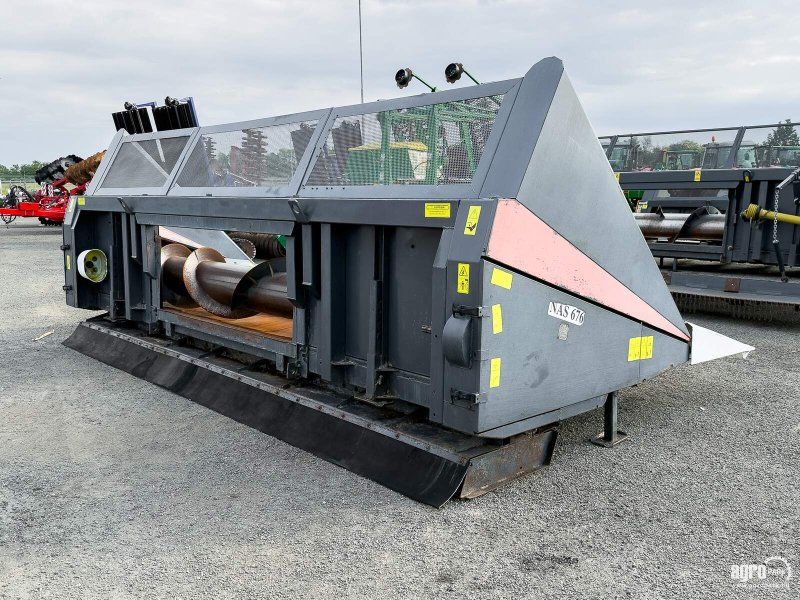 NAS 676 Z 6 row sunflower header with chopper for JD s, with