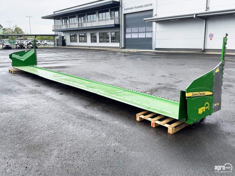 John Deere 630R