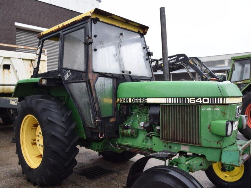 John Deere 1640