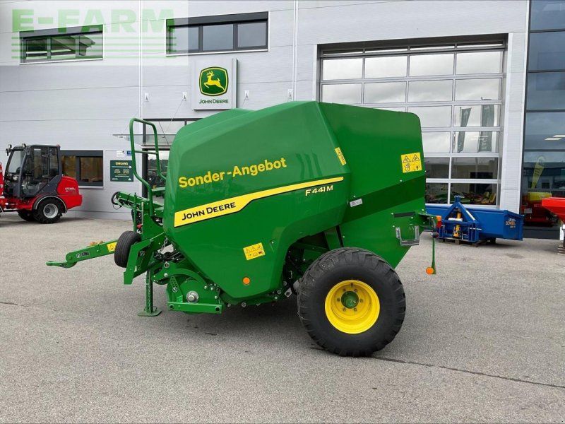 John Deere F 441 M Rund