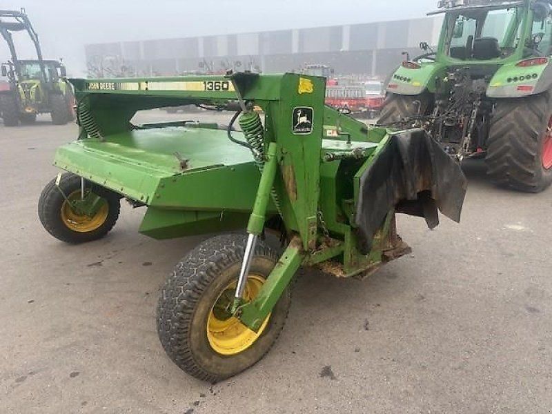 John Deere 1360