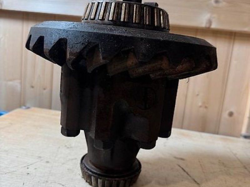 Mercedes-Benz Achsdifferntial Ausgleichsgetriebe 425 437 U130 U1500 U170