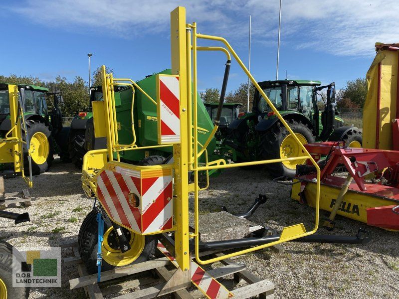 Kemper 400F StalkBuster Komfort Zusatzfahrwerk JD 460 SB