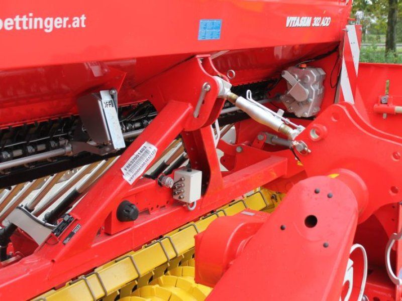Pöttinger LION 303 + VITASEM 302 ADD