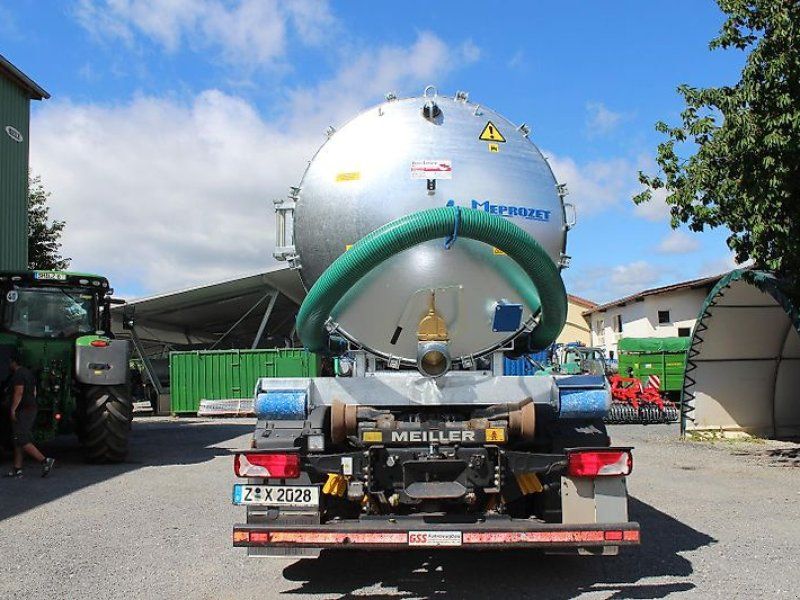 Meprozet Multilift Hakenlift-Güllefass 14000l