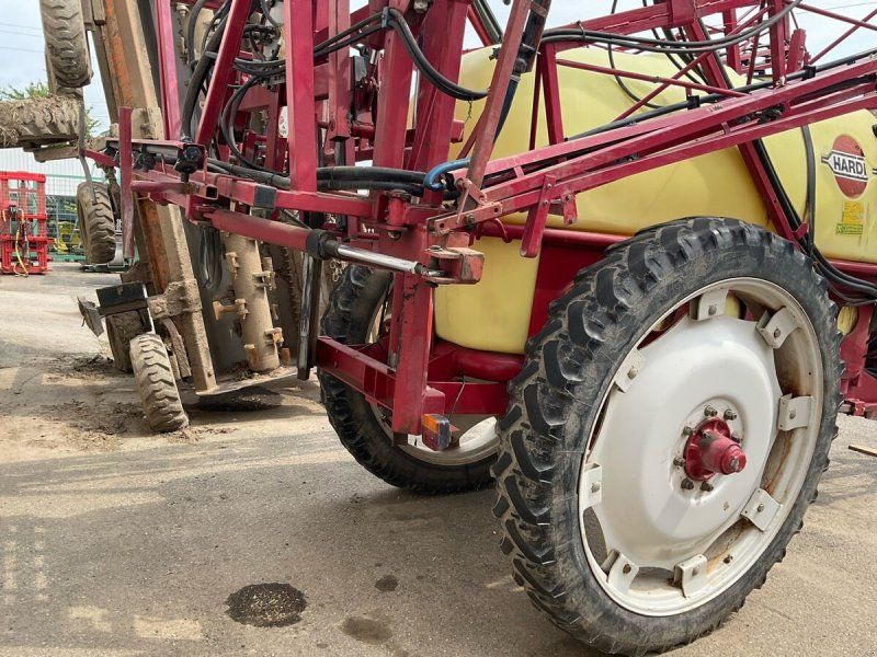 Hardi Commander